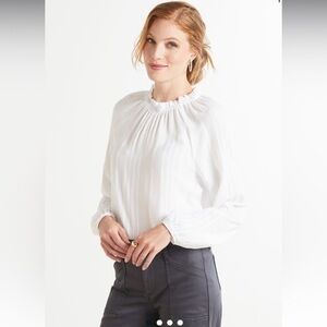 Cloth and Stone Evereve Textured Shirred Neck Top White